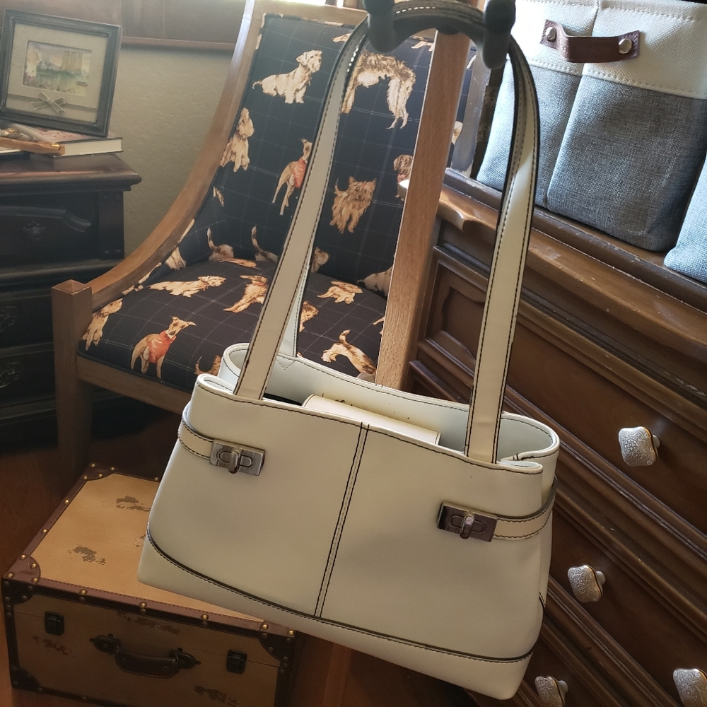 WILSONS LEATHER, shoulder bag in white
